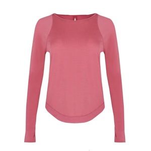 Sweaty Betty Breezy Long Sleeve T-Shirt in adventure Pink